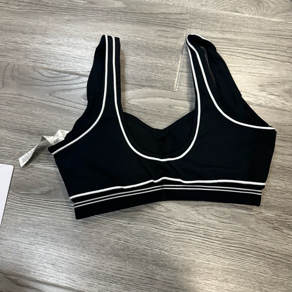 ALO Yoga Black and White Intimates Set - Picture 3 of 4